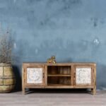 Zeravik – Lowboard Made of Mango Wood, Hand-Carved (150cm) | Solid Wood Vintage TV Console